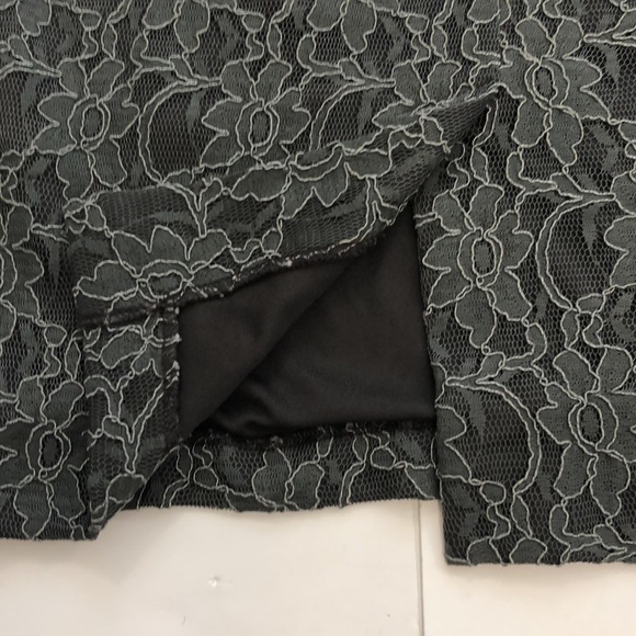 Melanie Lyne 2 Skirt Grey Lace Floral zipper Split hem Matching Top Excellent - Picture 8 of 8